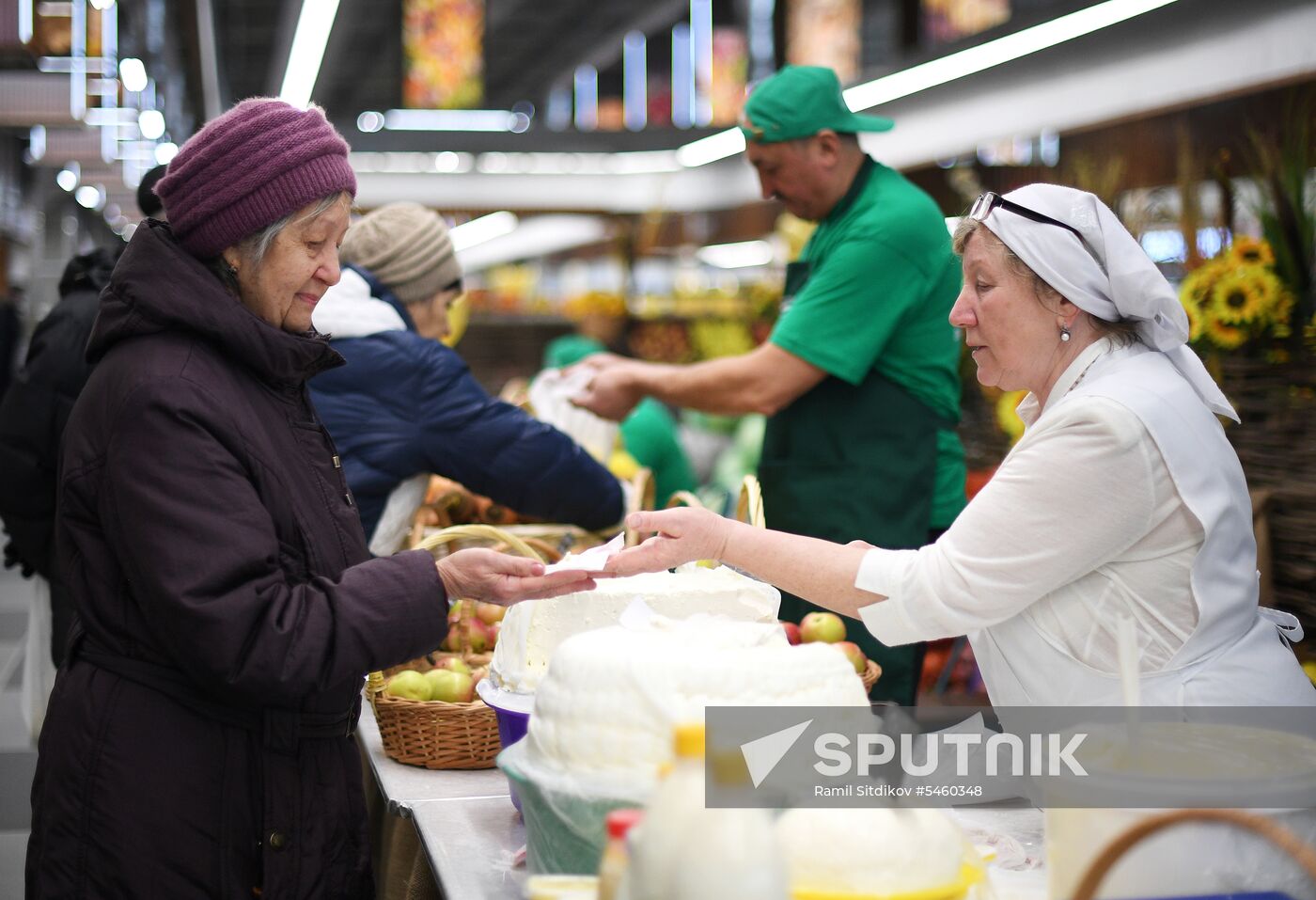 Velozavodsky market reopens in Moscow after renovation