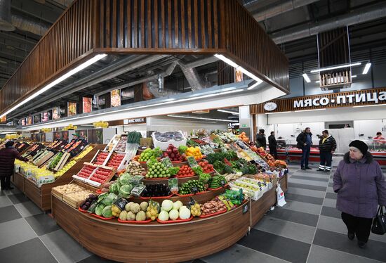 Velozavodsky market reopens in Moscow after renovation