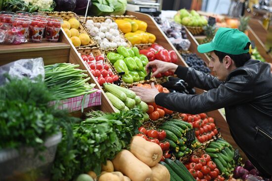 Velozavodsky market reopens in Moscow after renovation