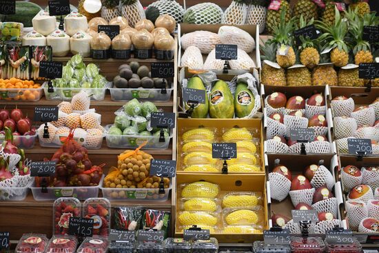 Velozavodsky market reopens in Moscow after renovation