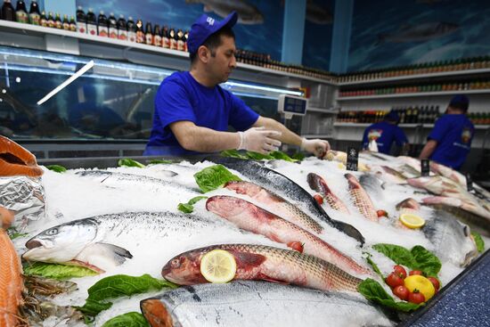 Velozavodsky market reopens in Moscow after renovation