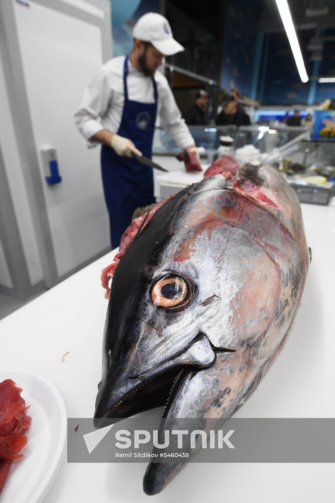 Velozavodsky market reopens in Moscow after renovation