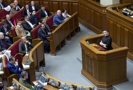 Nadezhda Savchenko detained near Ukraine's Verkhovna Rada