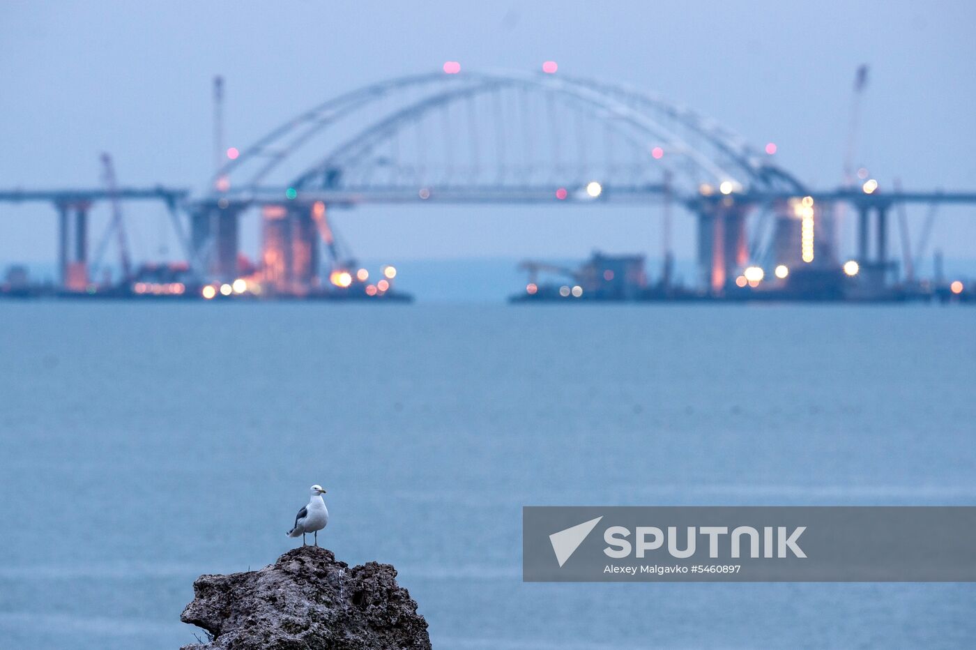 Crimean Bridge under construction