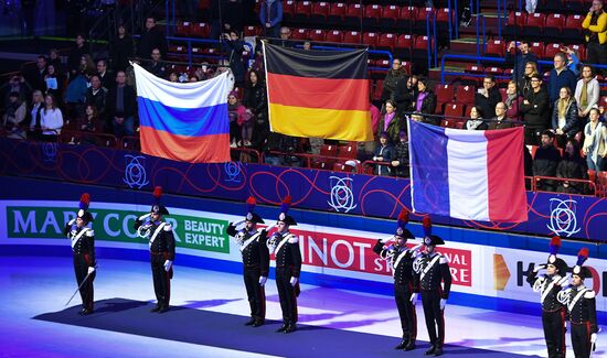 Figure skating. World Championships. Pairs. Free skating