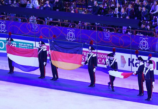 Figure skating. World Championships. Pairs. Free skating