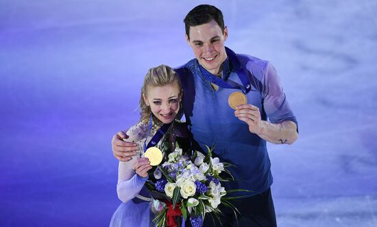 Figure skating. World Championships. Pairs. Free skating
