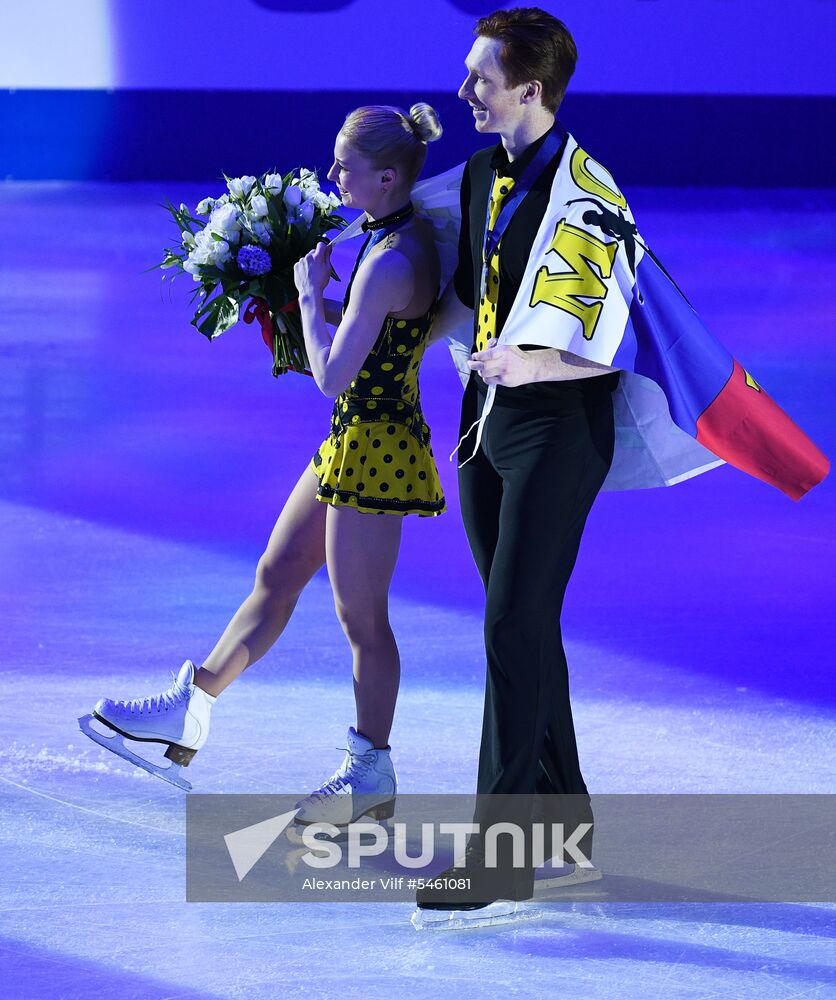 Figure skating. World Championships. Pairs. Free skating
