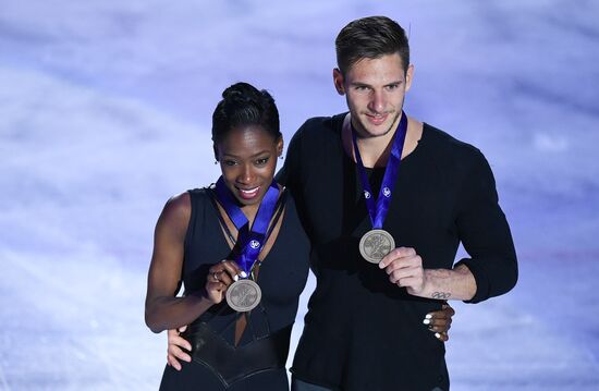 Figure skating. World Championships. Pairs. Free skating