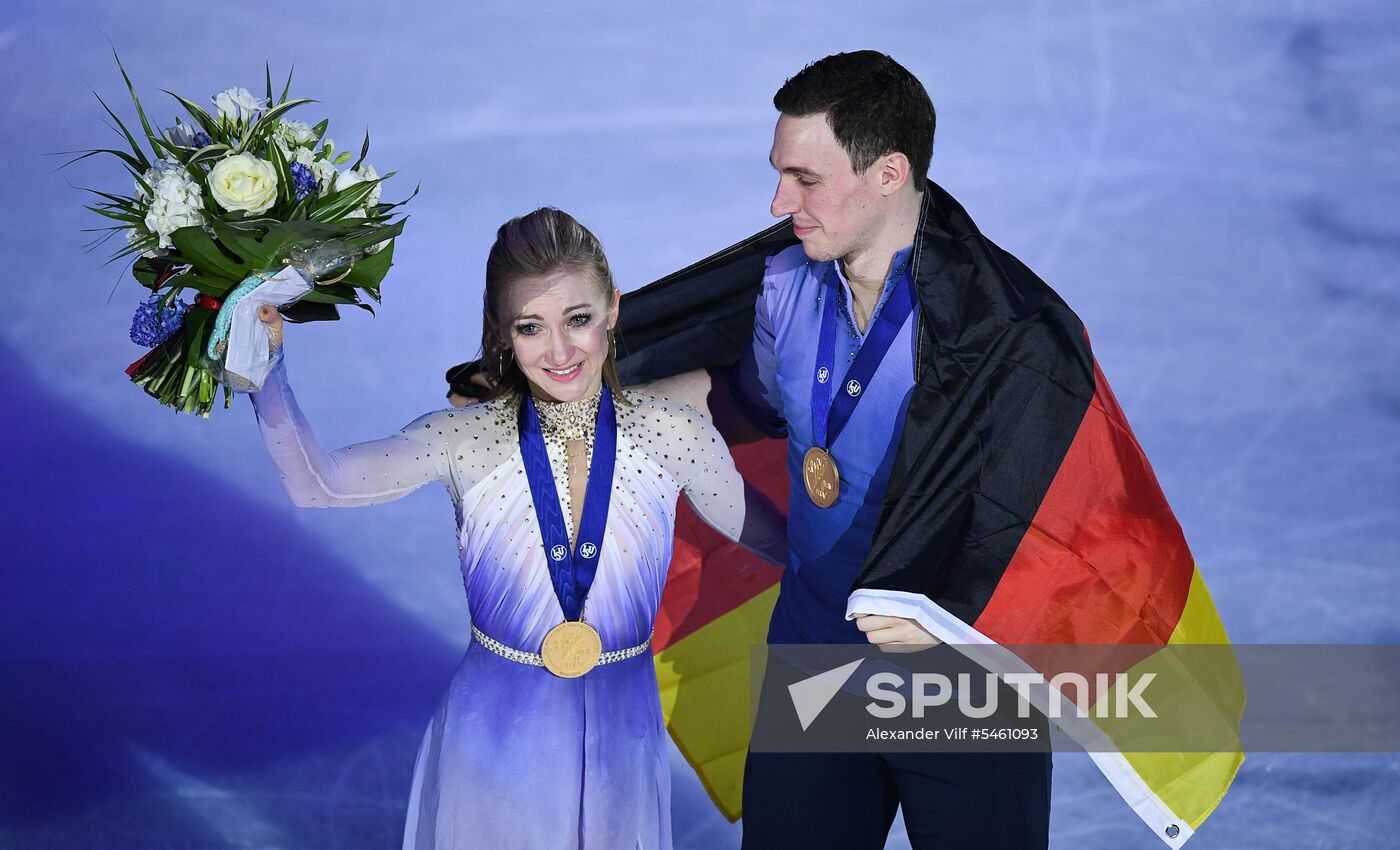 Figure skating. World Championships. Pairs. Free skating