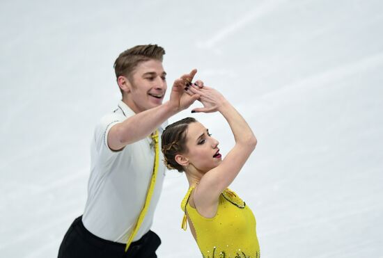 Figure skating. World Championships. Pairs. Free skating