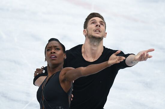 Figure skating. World Championships. Pairs. Free skating