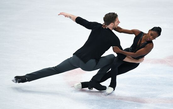 Figure skating. World Championships. Pairs. Free skating