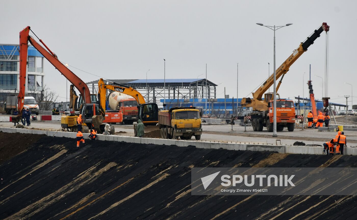 Crimean Bridge under construction
