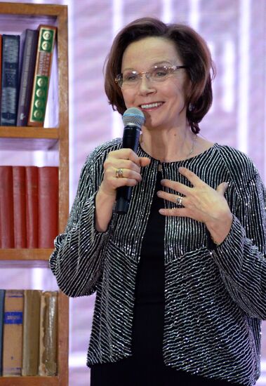 Evening with actress Irina Kupchenko