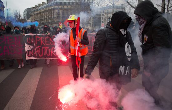 General strike of public employees in France
