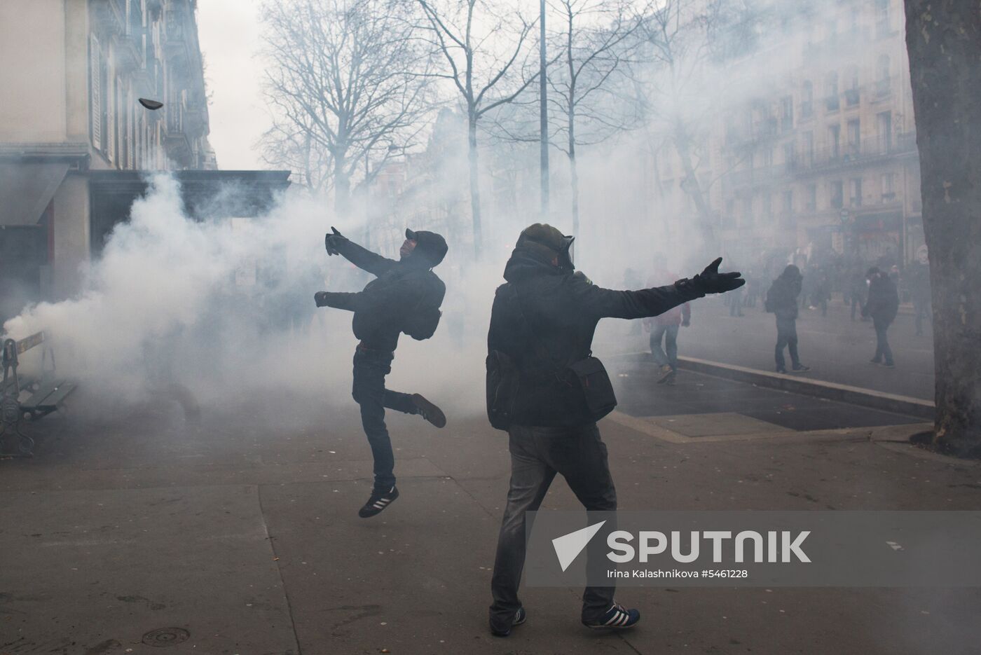 General strike of public employees in France