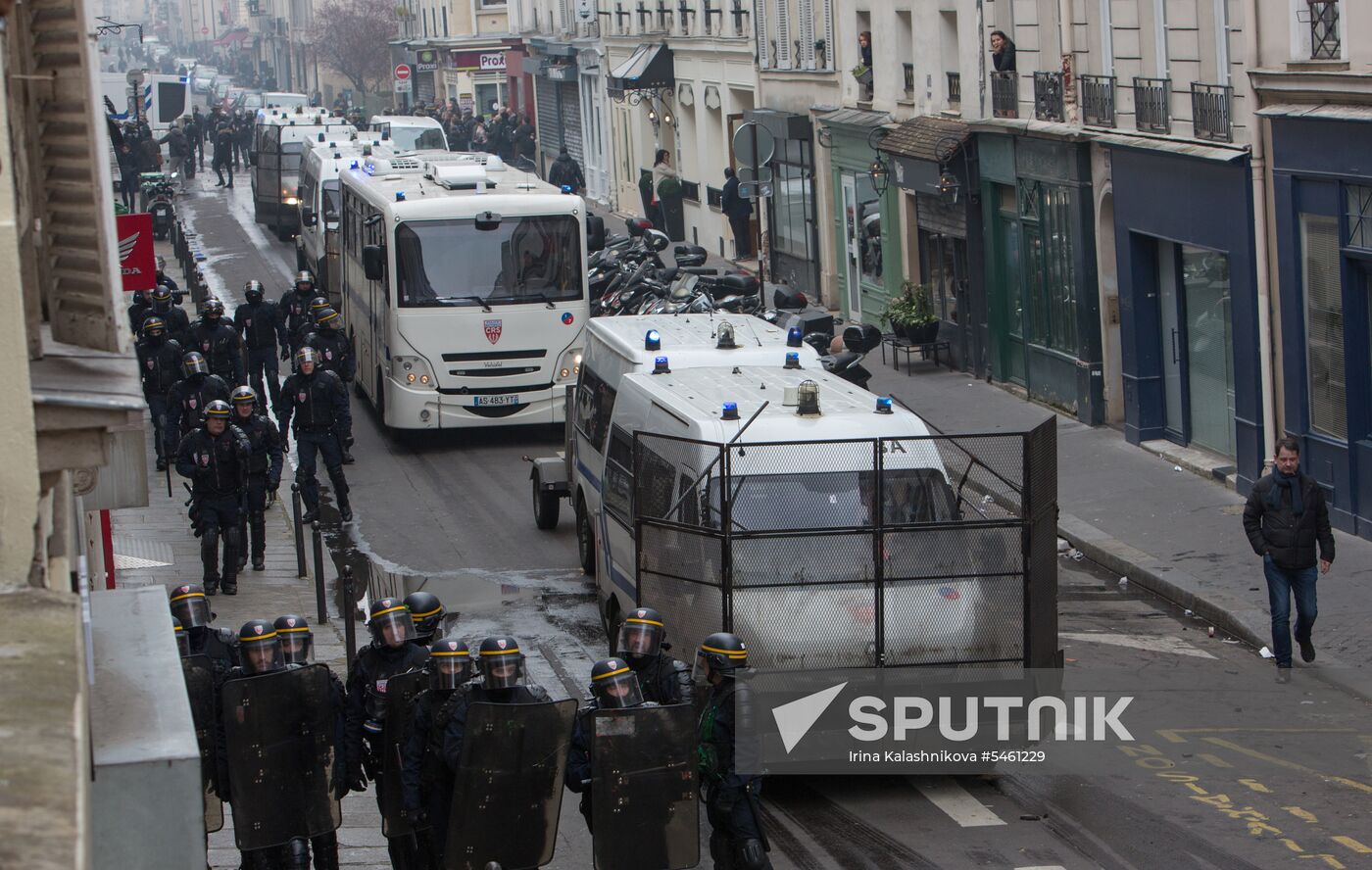 General strike of public employees in France
