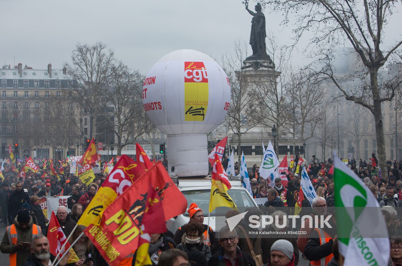 General strike of public employees in France