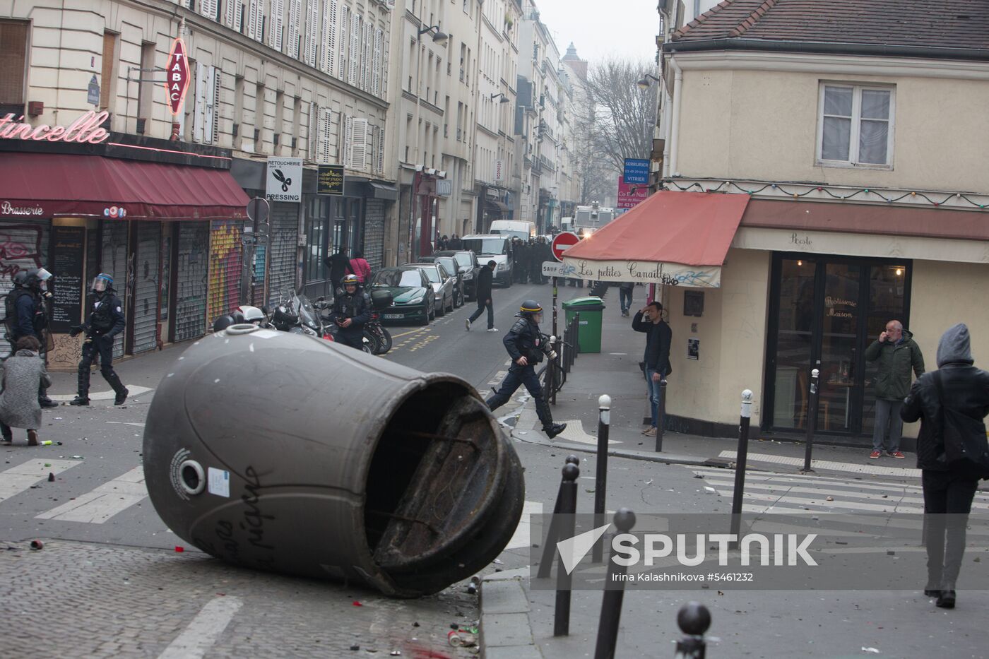 General strike of public employees in France