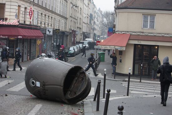 General strike of public employees in France