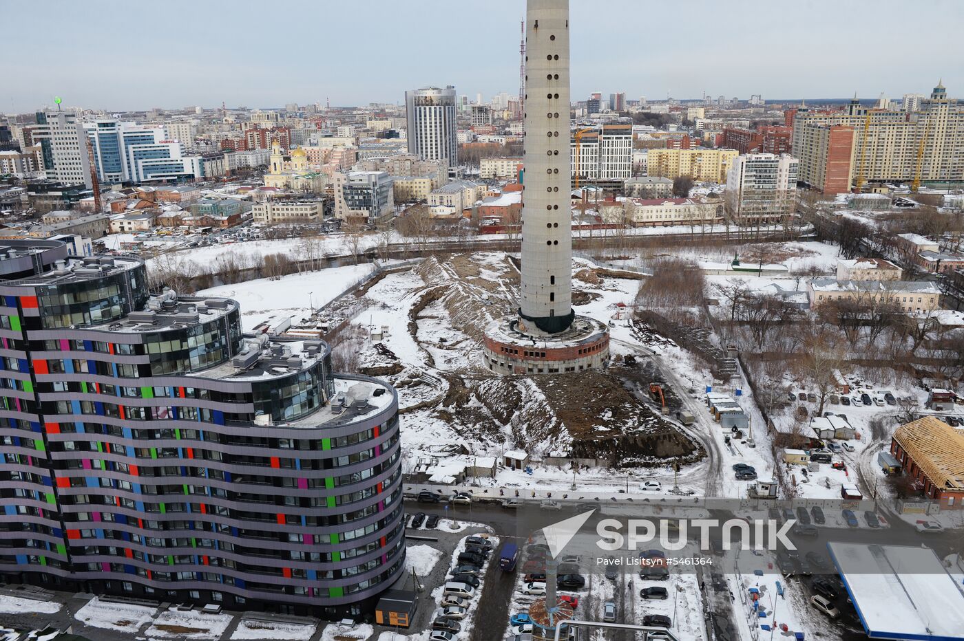 Uncompleted 210 meter TV tower in Yekaterinburg