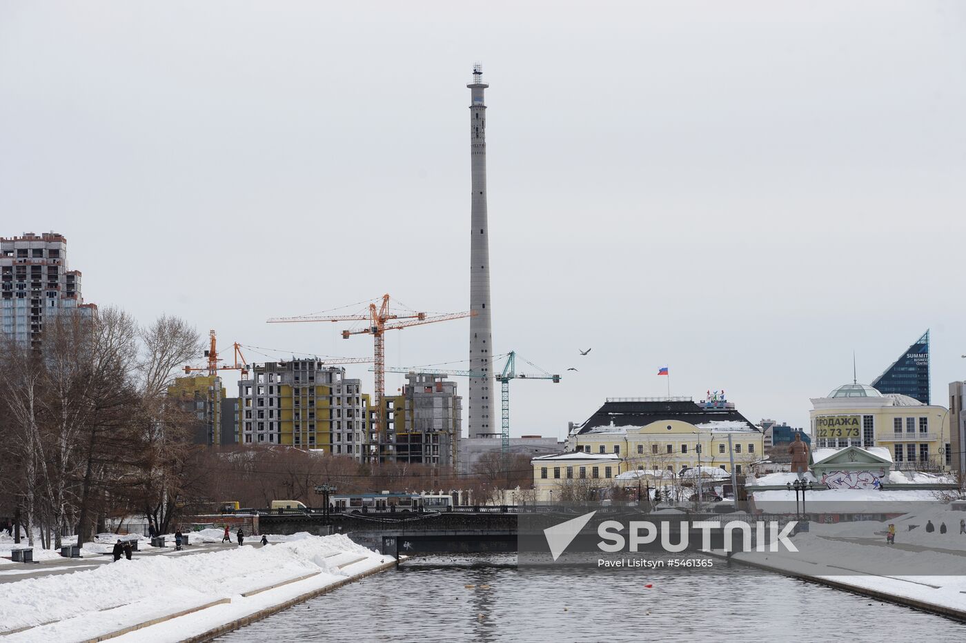 Uncompleted 210 meter TV tower in Yekaterinburg