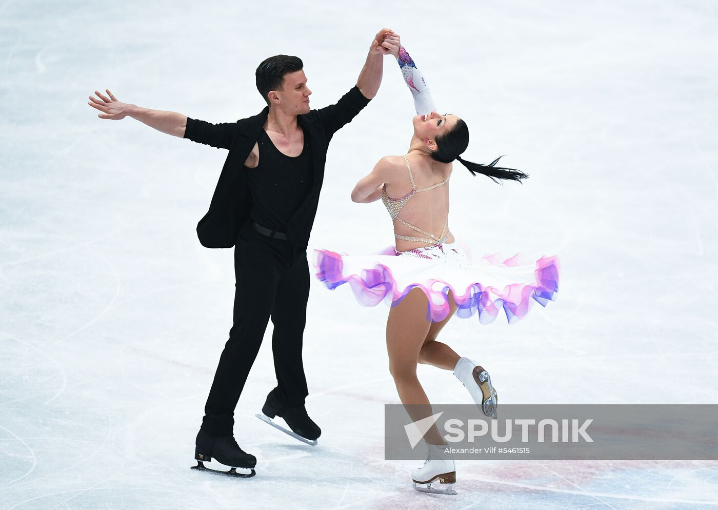 ISU Figure Skating Championships. Ice dance short program