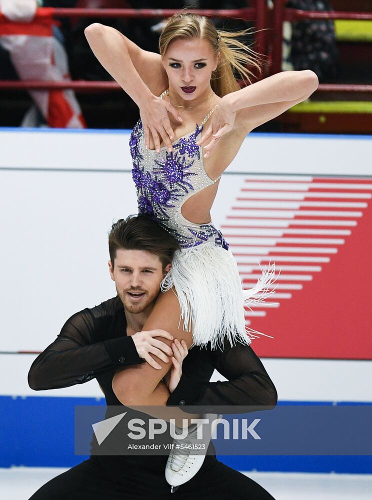 ISU Figure Skating Championships. Ice dance short program