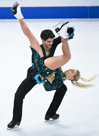 ISU Figure Skating Championships. Ice dance short program
