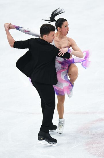 ISU Figure Skating Championships. Ice dance short program