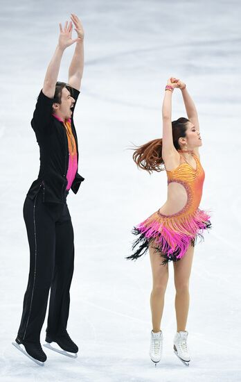 ISU Figure Skating Championships. Ice dance short program