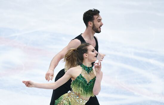 ISU Figure Skating Championships. Ice dance short program