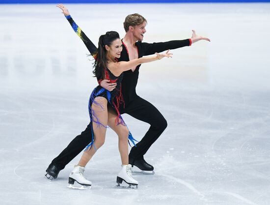 ISU Figure Skating Championships. Ice dance short program