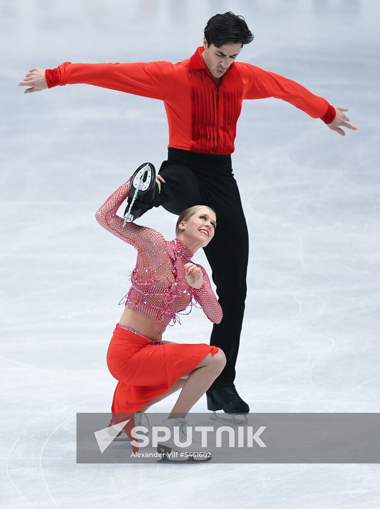 ISU Figure Skating Championships. Ice dance short program