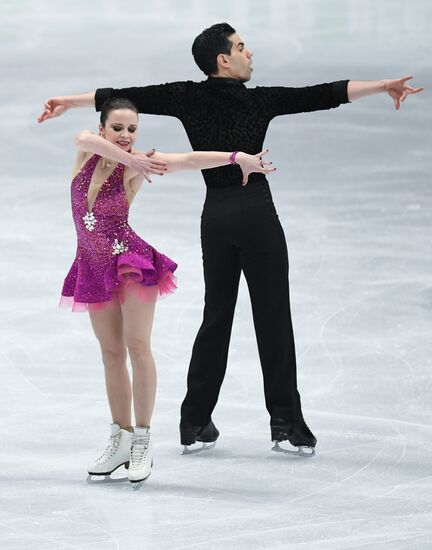 ISU Figure Skating Championships. Ice dance short program