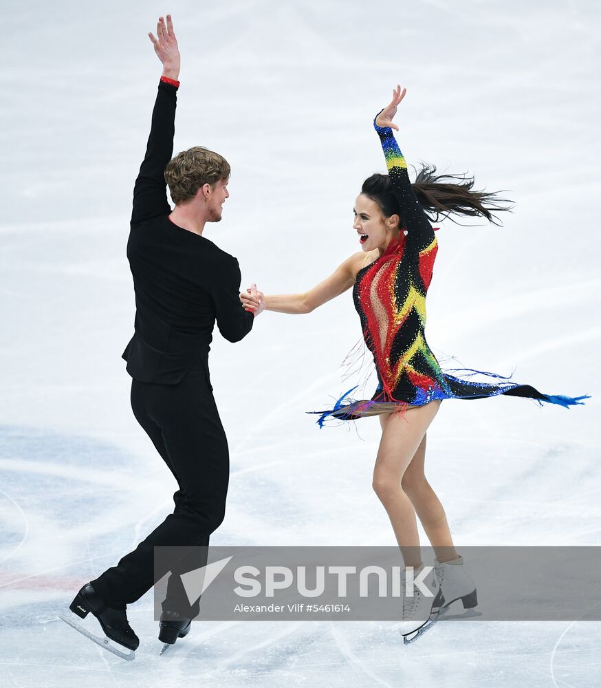 ISU Figure Skating Championships. Ice dance short program