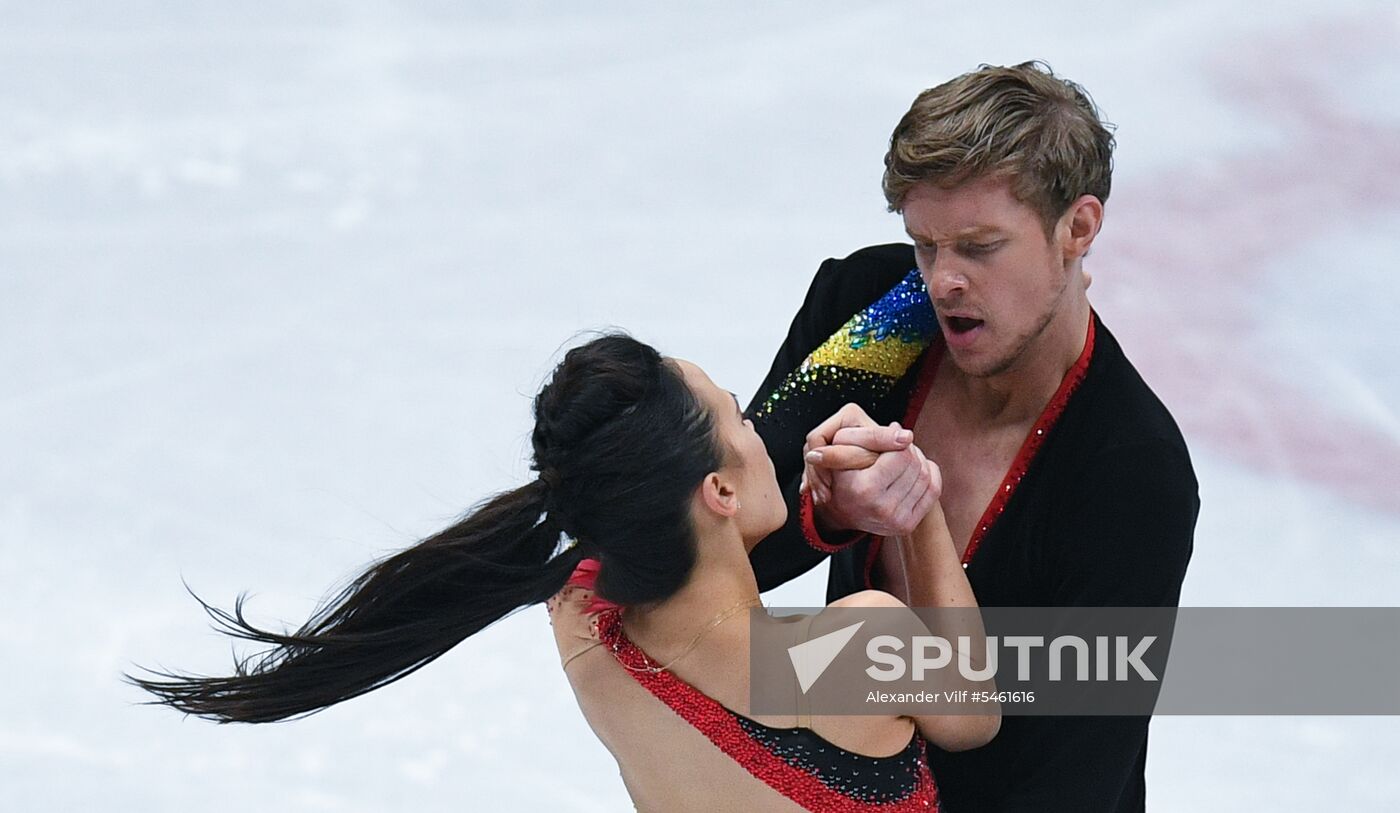 ISU Figure Skating Championships. Ice dance short program