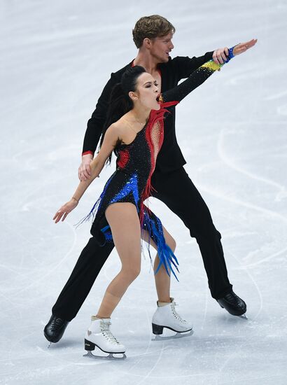 ISU Figure Skating Championships. Ice dance short program