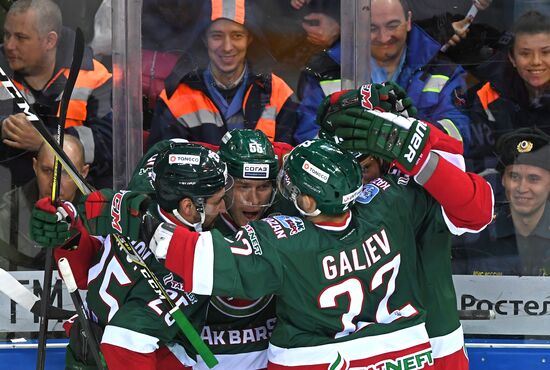 Ice hockey. Kontinental Hockey League. Ak Bars vs. Metallurg