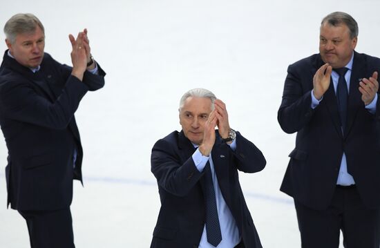 Ice hockey. Kontinental Hockey League. Ak Bars vs. Metallurg