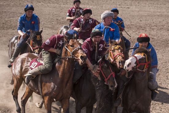 Kok Boru ethnic horse game final in Bishkek