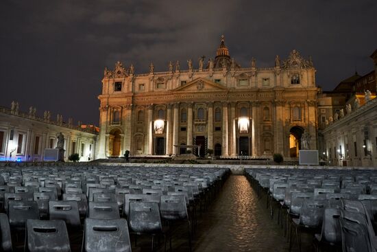 Earth Hour 2018 abroad