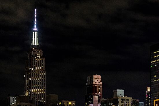 Earth Hour 2018 abroad