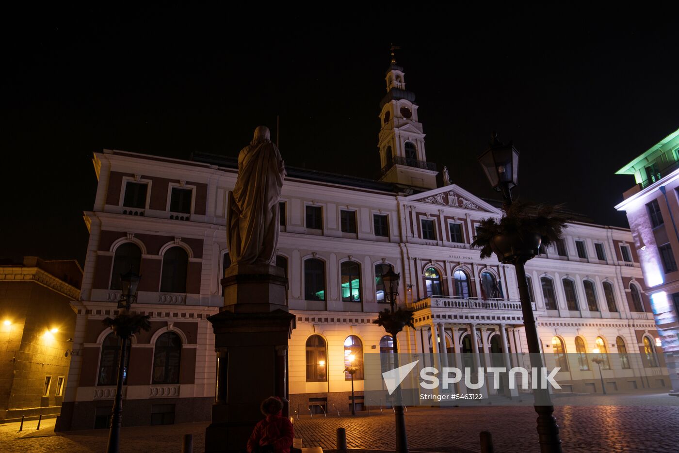 Earth Hour 2018 abroad