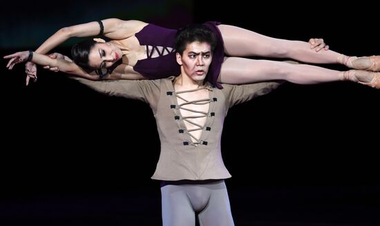 Gala concert of international ballet stars, Rudolf Nureyev. From the Past into the Future