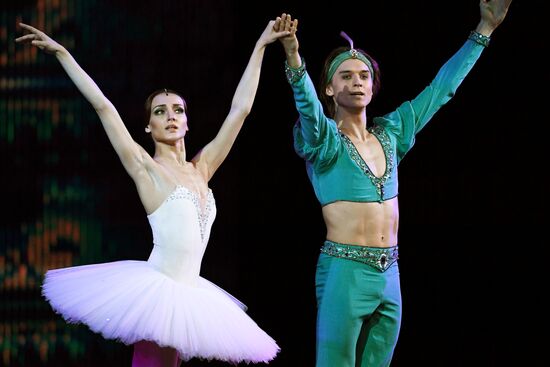 Gala concert of international ballet stars, Rudolf Nureyev. From the Past into the Future