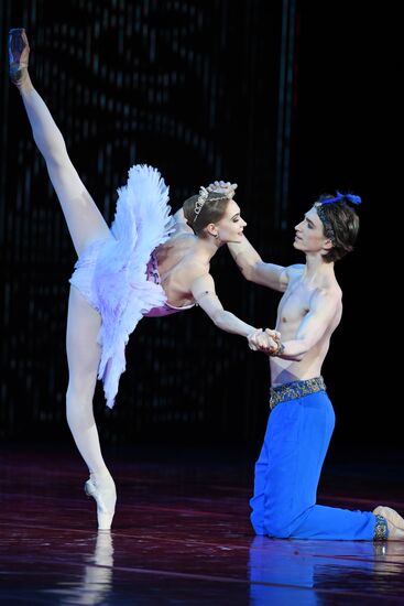 Gala concert of international ballet stars, Rudolf Nureyev. From the Past into the Future