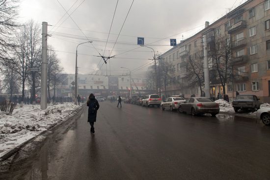 Fire at Zimnyaya Vishnya shopping mall in Kemerovo