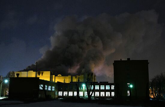 Fire at Zimnyaya Vishnya shopping mall in Kemerovo